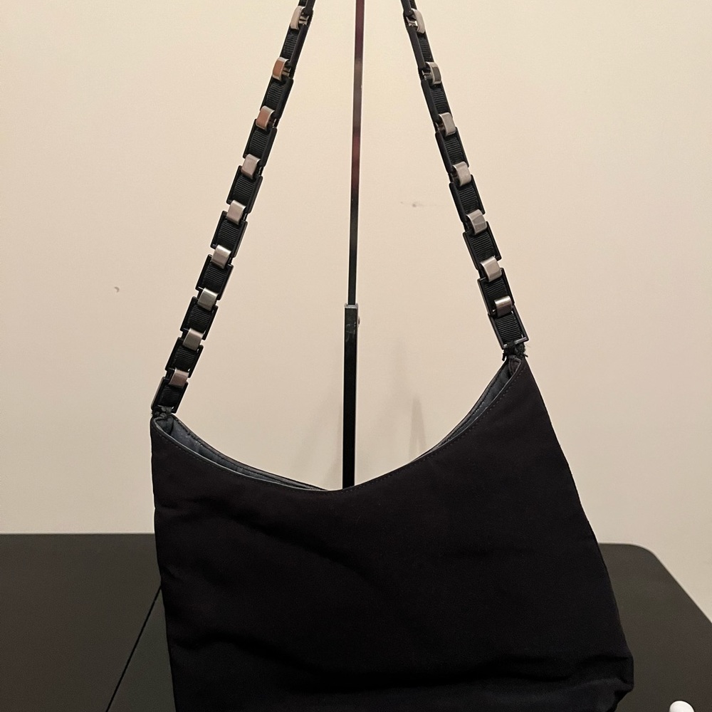Black Salvatore Ferragamo - Picture 2 of 6